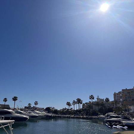 Beachfront Apartment Near Marbella Sitio de Calahonda Luaran gambar