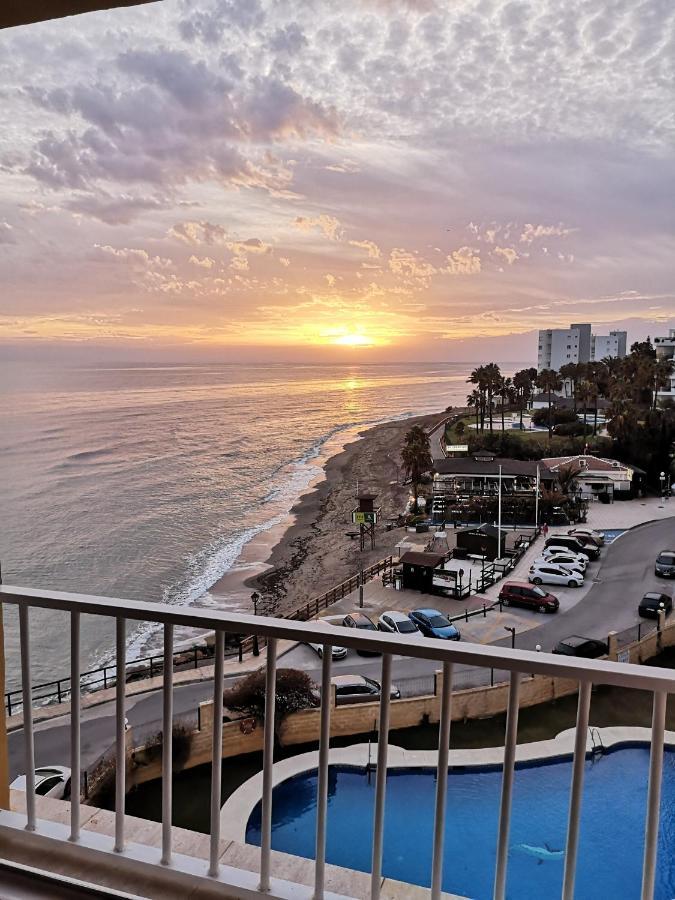 Beachfront Apartment Near Marbella Sitio de Calahonda Luaran gambar